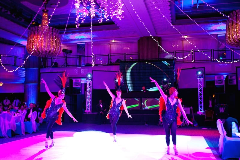 show girl dancers entertainers performers
